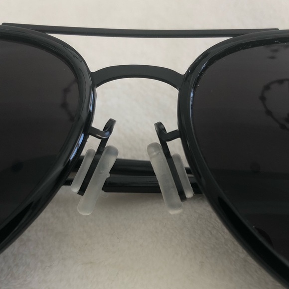 Maui Jim Aviators EUC - Picture 6 of 10